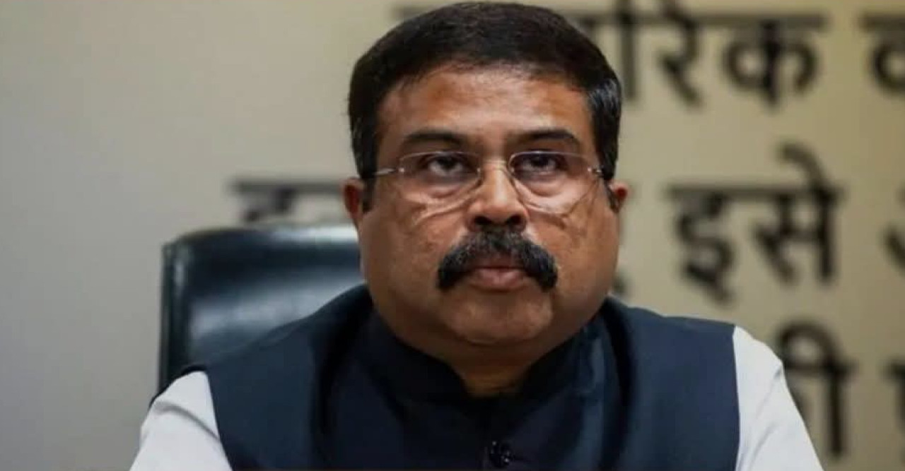 আন্দোলনের মুখে ভারতের শিক্ষামন্ত্রী ধর্মেন্দ্র প্রধানের পদত্যাগ